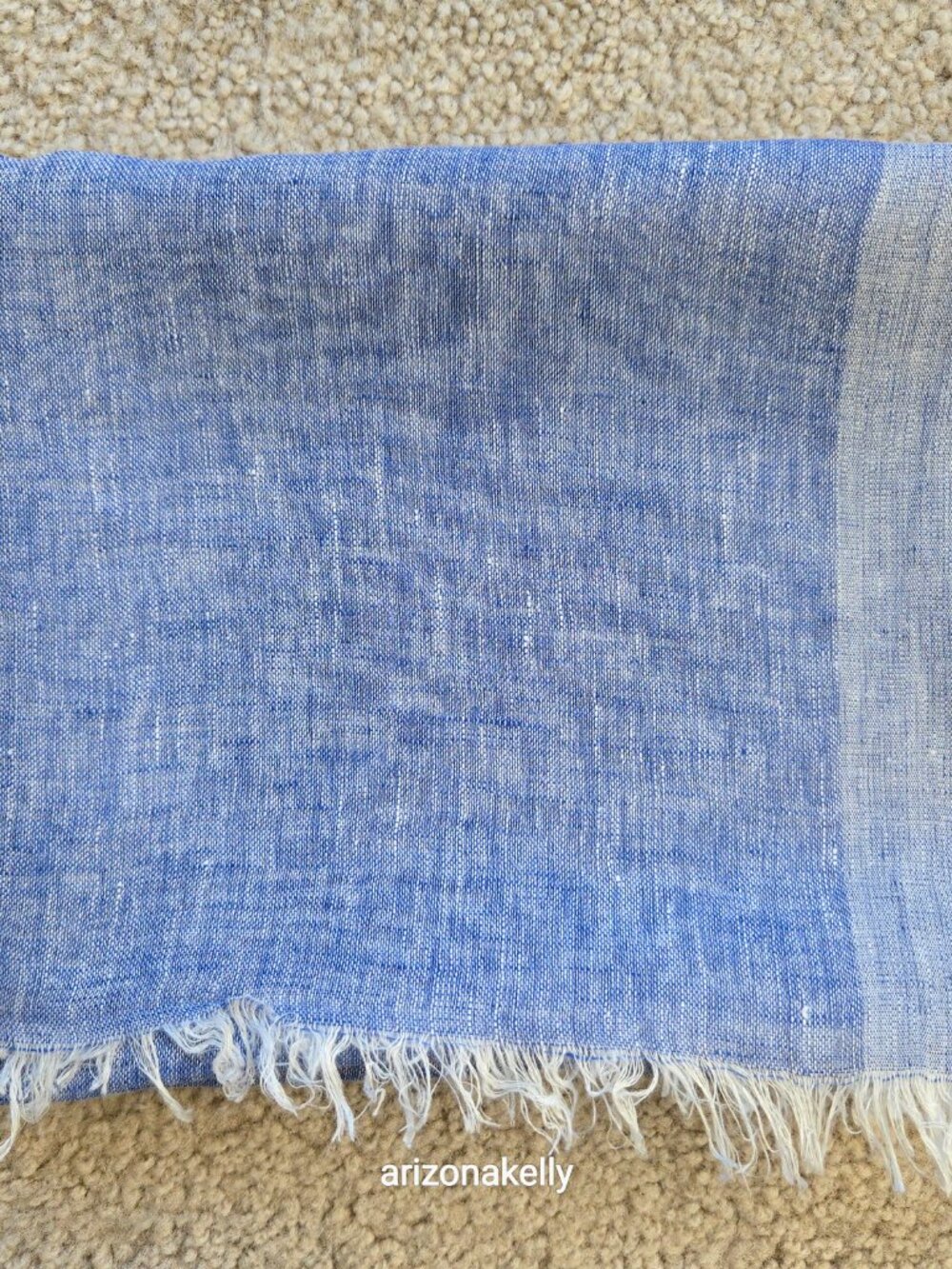 NWOT Blue Linen Scarf With Stripe Going Down Each Side - Picture 9 of 9